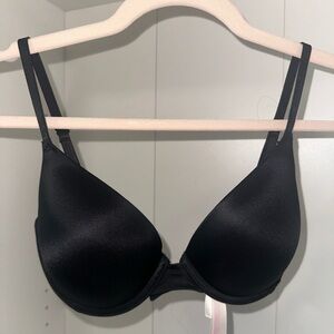 PINK Victoria Secret 32D Bra